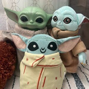 Star Wars Green and Brown Plush Trio plus Chewbacca